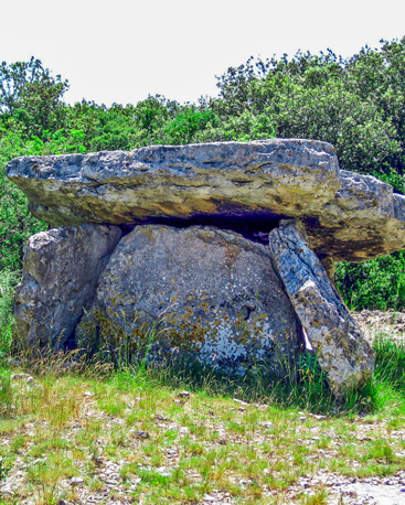 camping dolmen en Ardèche
