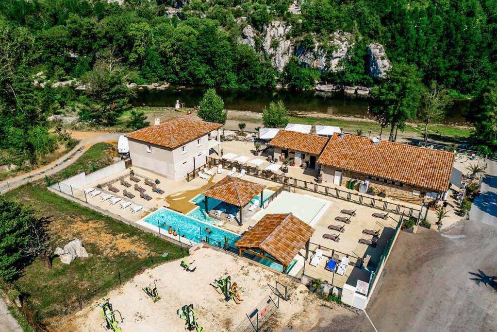 camping 4 etoiles ardeche